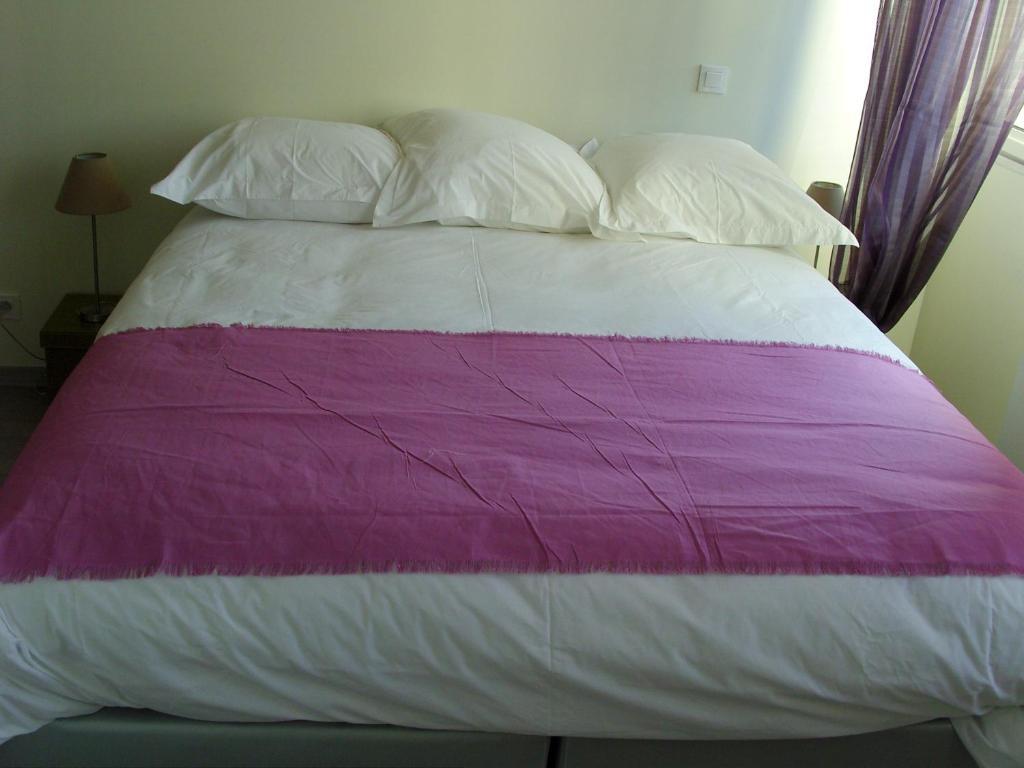 Les Chambres De Jeannette Marseille Pokoj fotografie